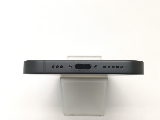【中古】Apple SoftBank 【SIMフリー】 iPhone 16e 256GB ブラック MD1T4J/A【秋葉4号】保証期間１ヶ月【ランクB】_4