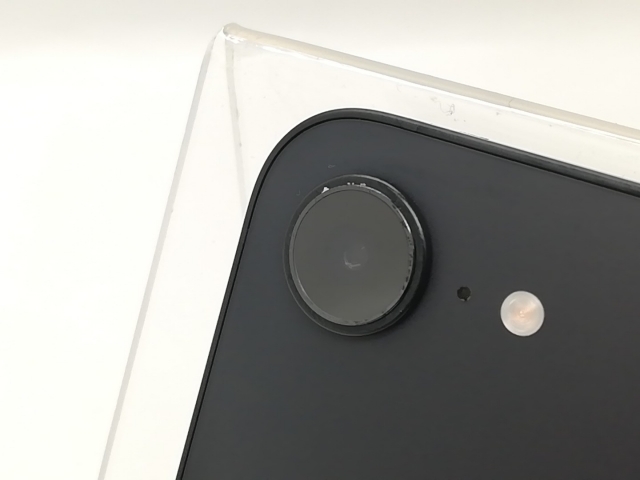 【中古】Apple SoftBank 【SIMフリー】 iPhone 16e 256GB ブラック MD1T4J/A【秋葉4号】保証期間１ヶ月【ランクB】_6