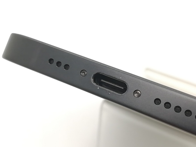 【中古】Apple SoftBank 【SIMフリー】 iPhone 16e 256GB ブラック MD1T4J/A【秋葉4号】保証期間１ヶ月【ランクB】_7