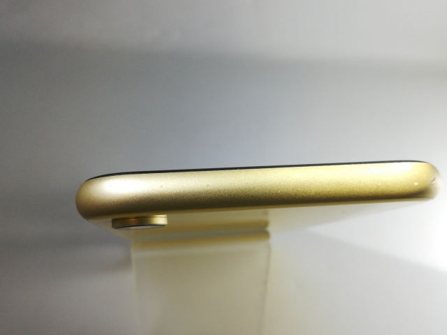 【中古】Apple docomo 【SIMロック解除済み】 iPhone XR 64GB イエロー MT082J/A【京都】保証期間１ヶ月【ランクB】