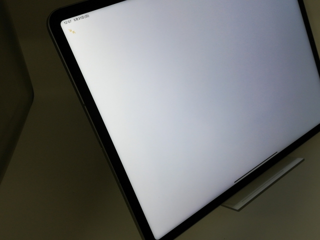 【中古】Apple 国内版 【SIMフリー】 12.9インチ iPad Pro（第6世代/2022） 512GB スペースグレイ MP223J/A【京都】保証期間１ヶ月【ランクC】_8