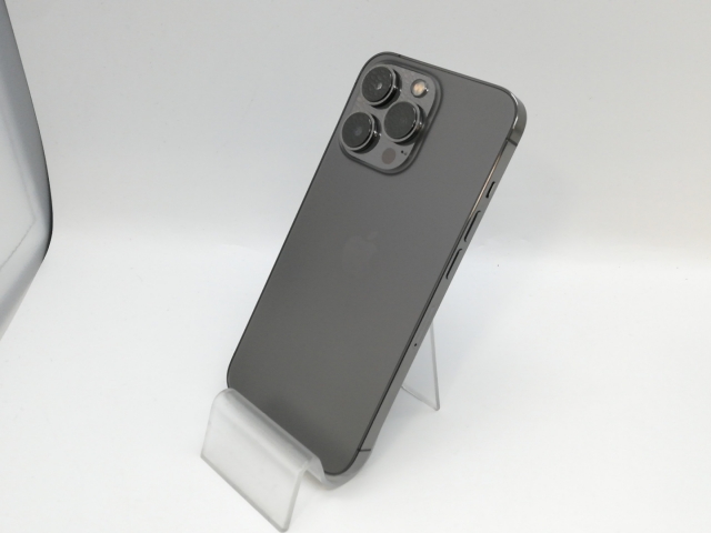 【中古】Apple docomo 【SIMフリー】 iPhone 13 Pro 128GB グラファイト MLUE3J/A【京都】保証期間１ヶ月【ランクC】_1