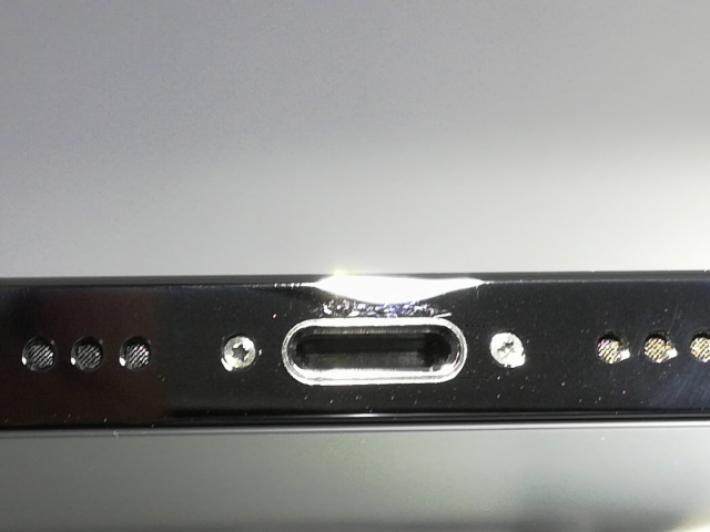 【中古】Apple docomo 【SIMフリー】 iPhone 13 Pro 128GB グラファイト MLUE3J/A【京都】保証期間１ヶ月【ランクC】_2
