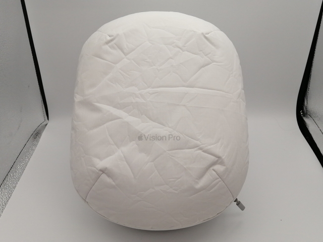 【中古】Apple Apple Vision Proトラベルケース MW2F3FE/A【錦糸町北口】保証期間１ヶ月_1