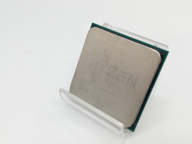 【中古】AMD Ryzen 5 3400G (3.7GHz/TC:4.2GHz) bulk AM4/4C/8T/L3 4MB/Radeon Vega11/TDP 65W【京都】保証期間１週間 9,105円
