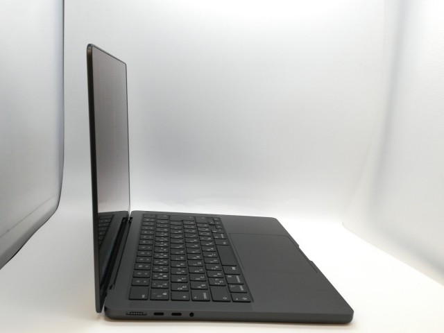 【中古】Apple MacBook Pro 14インチ M3 Pro(CPU:12C/GPU:18C) 18GB/1TB スペースブラック MRX43J/A (14インチ,M3,2023)【京都】保証期間１ヶ月【ランクA】の通販は
