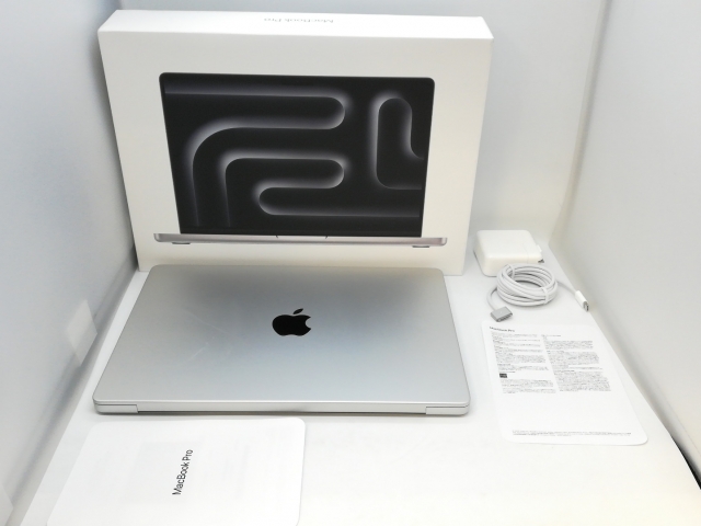【中古】Apple MacBook Pro 14インチ M5(CPU:10C/GPU:10C) 24GB/1TB シルバー MDE64J/A (14インチ,M5)【京都】保証期間１ヶ月【ランクB】_9