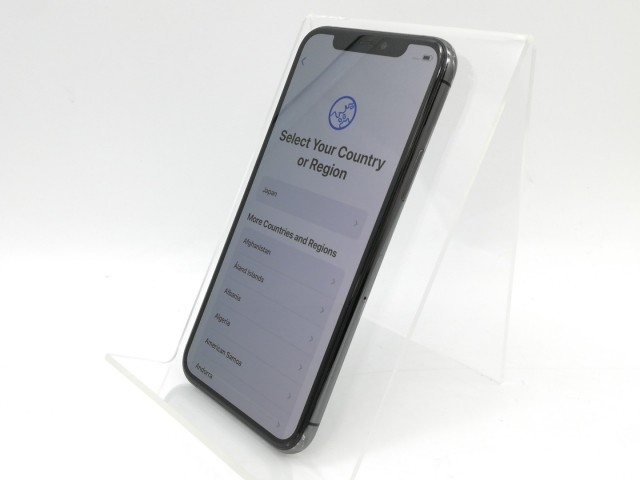 【中古】Apple au 【SIMロック解除済み】 iPhone 11 Pro 256GB スペースグレイ MWC72J/A【京都】保証期間１ヶ月【ランクC】