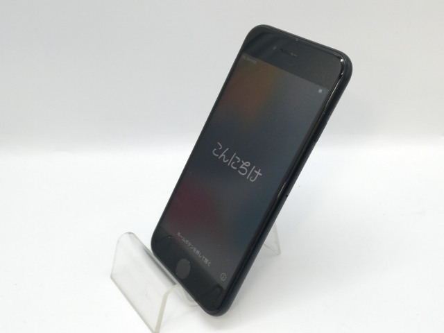 【中古】Apple au 【SIM無償性】 iPhone SE（第3時人） 64GB 十二時 MMYC3J/A【京都】言いはなつ継続期間１ヶ月【位置づけるC】