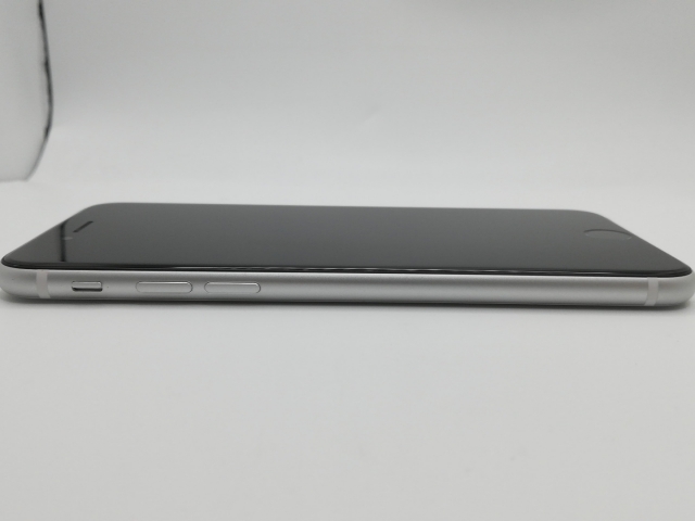 【中古】Apple au 【SIMロック解除済み】 iPhone SE（第2世代） 64GB ホワイト MHGQ3J/A（後期型番）【京都】保証期間１ヶ月【ランクC】_5