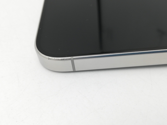 【中古】Apple 国内版 【SIMフリー】 iPhone 15 Pro 128GB ホワイトチタニウム MTU83J/A【鹿児島中町】保証期間１ヶ月【ランクA】_7