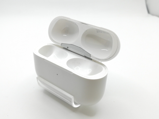 中古品〕AirPods Pro 第1世代 MWP22J／A【258】 APPLE 〔中古