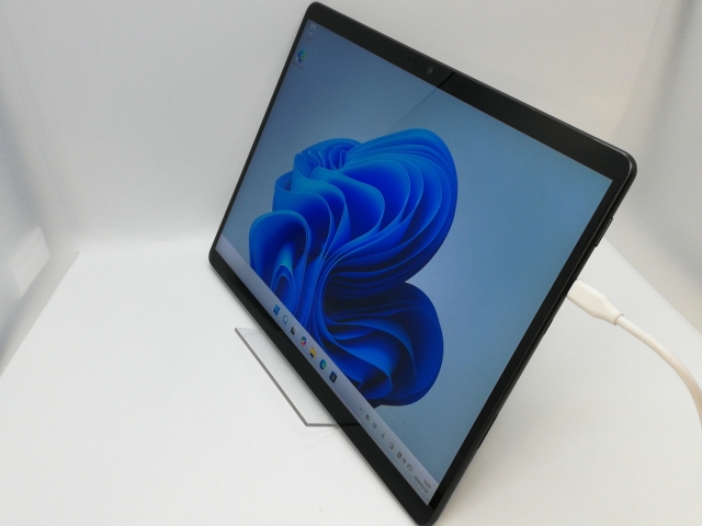 【中古】Microsoft Surface Pro8 【i5 1135G7 8G 256G】 8PQ-00026 グラファイト【京都】保証期間１ヶ月【ランクC】
