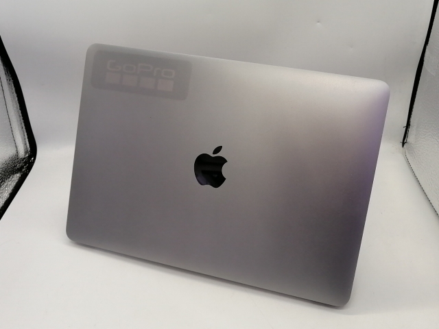 【中古】Apple MacBook 12インチ CoreM3:1.1GHz 256GB スペースグレイ MLH72J/A  (Early 2016)【京都】保証期間１ヶ月【ランクC】の通販は