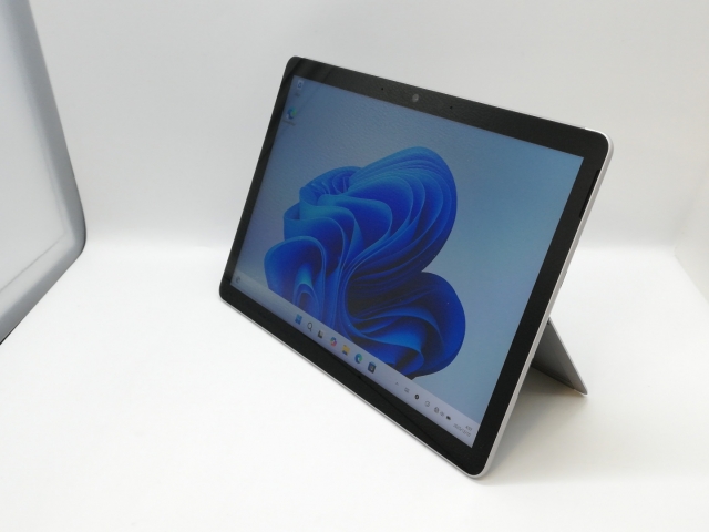 【中古】Microsoft Surface Go2 【M3 8100Y 4G 64G(Flash)】 RRX-00012【京都】保証期間１ヶ月【ランクB】