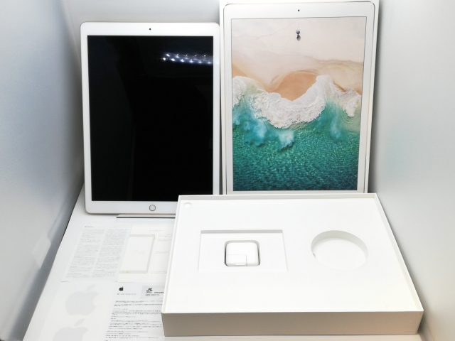 【中古】Apple 【Wi-Fi】 12.9インチ iPad Pro（第2世代/2017） 512GB ゴールド MPL12J/A【京都】保証期間１ヶ月【ランクC】_9