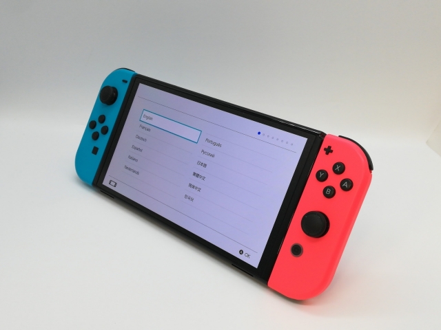 【中古】Nintendo Switch 本体 (有機ELモデル) HEG-S-KABAA ネオンブルー・ネオンレッド 【2021年10月】【京都】保証期間１ヶ月【ランクA】