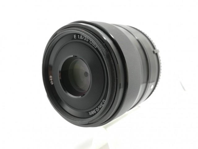 Sony E 35mm F1.8 OSS APS-C Standard Prime Lens with Optical