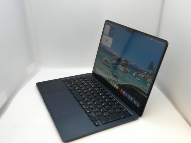 中古】Apple MacBook Air 13インチ (M4,2025) M4(CPU:10C/GPU:8C) 16GB 
