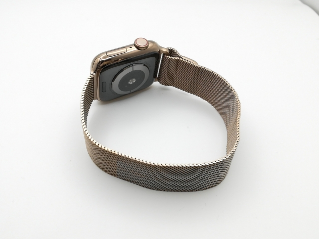 Apple - 新品同様 Apple Watch series5 40mm Cellular ゴールド  M888 Amazon.com: Apple Watch Series 5 (GPS + Cellular, 40MM