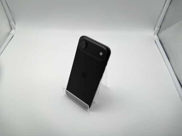 【中古】Apple 国内版 【SIMフリー】 iPhone Air 256GB スペースブラック MG274J/A【博多】保証期間１ヶ月【ランクA】