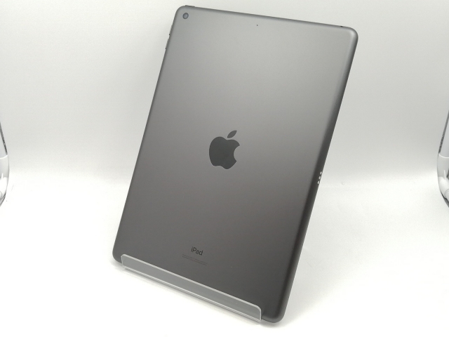 iPad (第7世代) 128GB Wi-Fi スペースグレー 箱&オマケ付き Apple iPad 第7世代 スペースグレー 本体 128GB 箱付き Apple iPad 第