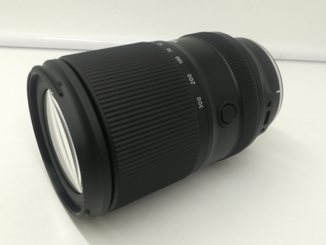 【中古】TAMRON 28-300mm F/4-7.1 Di III VC VXD (Model A074) [ソニーE用]【札幌】保証期間１ヶ月【ランクA】