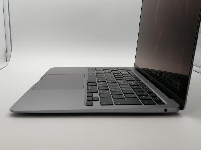 Apple MacBook Air MWTJ2J/A [スペースグレイ]