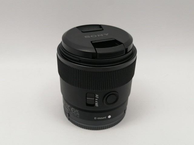 【中古】SONY E 11 mm F1.8 SEL11F18 (SONY Eマウント/APS-C)【札幌】保証期間１ヶ月【ランクA】