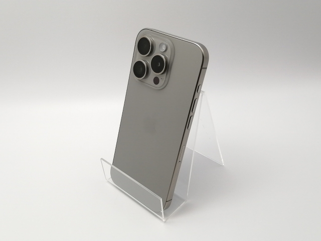 iPhone 15 Pro ナチュラルチタニウム 128 GB SIMフリー iPhone 15 Pro