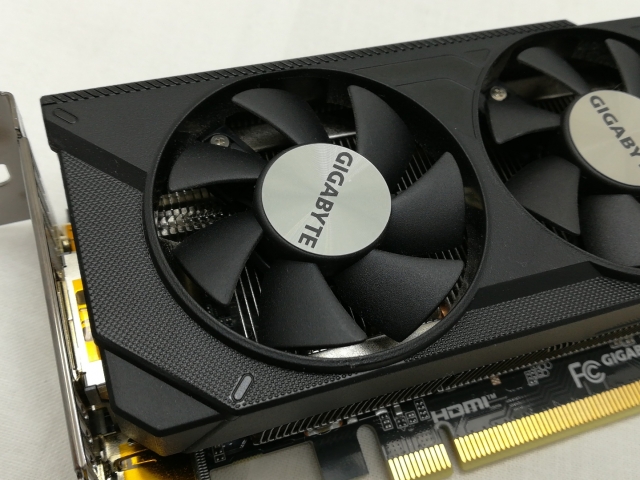 【中古】GIGABYTE GV-N4060OC-8GL RTX4060/8GB(GDDR6)【川崎】保証期間１週間