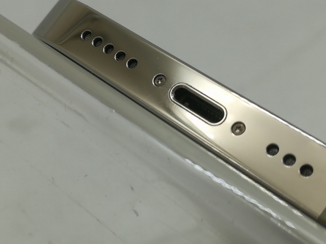 【中古】Apple docomo 【SIMフリー】 iPhone 14 Pro 256GB ゴールド MQ173J/A【川崎】保証期間１ヶ月【ランクB】_8