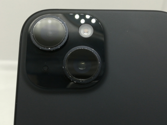 【中古】Apple 国内版 【SIMフリー】 iPhone 15 128GB ブラック MTMH3J/A【川崎】保証期間１ヶ月【ランクB】