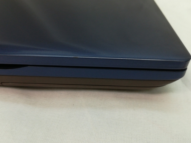 【中古】Fujitsu FMV LIFEBOOK AHシリーズ WA3/D1 【i7-8565U 8G 1T(HDD)+256G(SSD) BDマルチ 1GbE WiFi 15LCD(1920x1080)】【川崎】保証期間１ヶ月【ランクA】_3