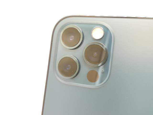 【中古】Apple 国内版 【SIMフリー】 iPhone 12 Pro 256GB パシフィックブルー MGMD3J/A【川崎】保証期間１ヶ月【ランクA】_6