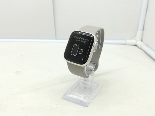【中古】Apple Apple Watch Series8 41mm Cellular スターライトアルミニウムケース 海外版 (バンド付き)【川崎】保証期間１ヶ月【ランクB】