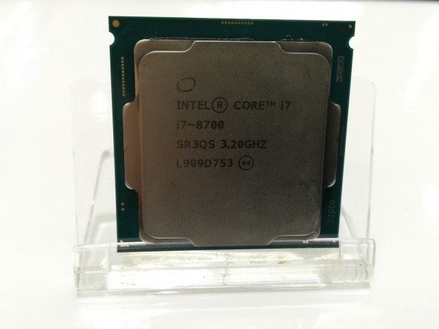 【中古】Intel Core i7-8700 (3.2GHz/TB:4.6GHz) bulk LGA1151/6C/12T/L3 12M/UHD630/TDP65W【川崎】保証期間１週間