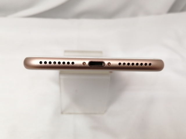 中古】Apple au 【SIMロック解除済み】 iPhone 8 Plus 256GB ゴールド