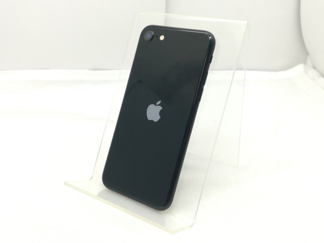 【中古】Apple docomo 【SIMフリー】 iPhone SE（第3世代） 64GB ミッドナイト MMYC3J/A【川崎】保証期間１ヶ月【ランクC】