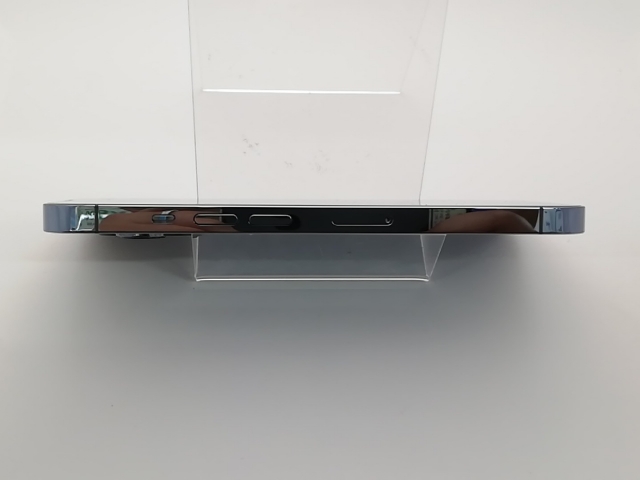 【中古】Apple 国内版 【SIMフリー】 iPhone 13 Pro 256GB シエラブルー MLUU3J/A【秋葉3号】保証期間１ヶ月【ランクB】