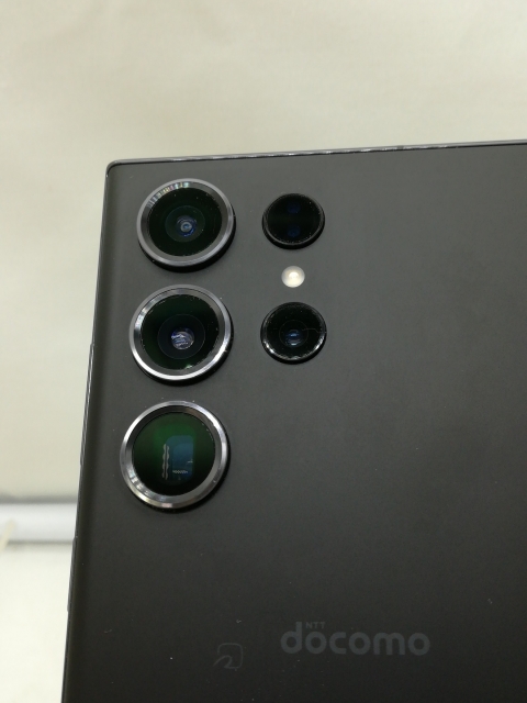 中古】SAMSUNG docomo 【SIMフリー】 Galaxy S23 Ultra