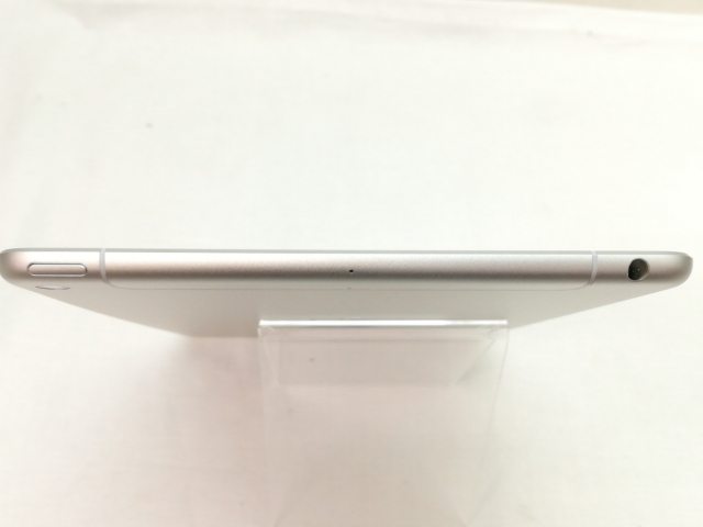 【中古】Apple docomo 【SIMロック解除済み】 iPad mini（第5世代/2019） 256GB シルバー MUXD2J/A【川崎】保証期間１ヶ月【ランクC】_2