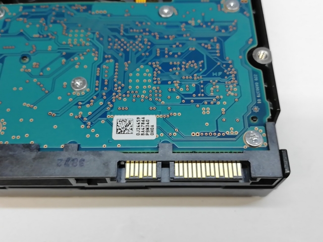 中古】HGST HDS724040ALE640 4TB/7200rpm/64MB/6Gbps【川崎】保証期間