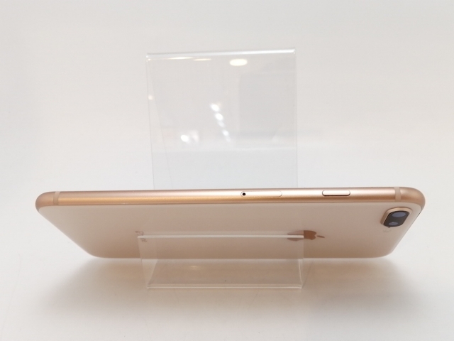 中古】Apple docomo 【SIMロック解除済み】 iPhone 8 Plus 64GB 