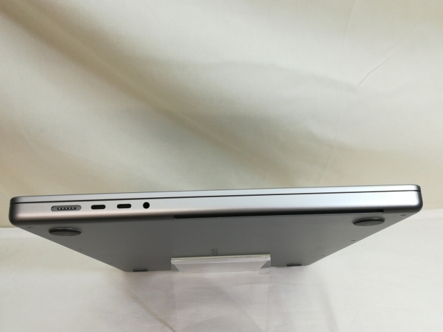 【中古】Apple MacBook Pro 16インチ M1 Max(CPU:10C/GPU:32C) 32GB/1TB スペースグレイ MK1A3J/A (16インチ, 2021)【川崎】保証期間１ヶ月【ランクA】_6