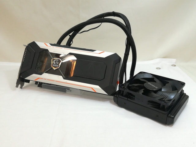 【中古】GIGABYTE GV-N1080XTREME W-8GD rev.1.0 GTX1080/8GB(GDDR5X)/PCI-E/分かりやすい水冷【川崎】言いはなつ継続期間１週