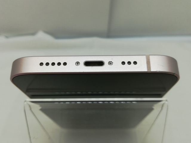 【中古】Apple 国内版 【SIMフリー】 iPhone 13 128GB ピンク MLNE3J/A【川崎】保証期間１ヶ月【ランクC】_4