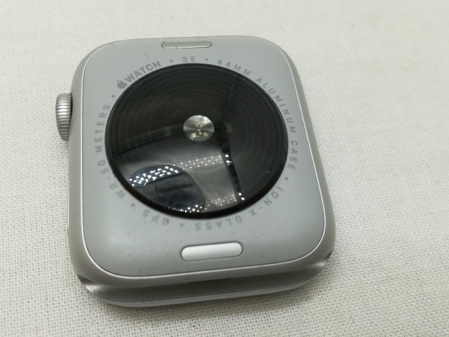 中古】Apple Apple Watch SE2 44mm GPS シルバーアルミニウムケース 