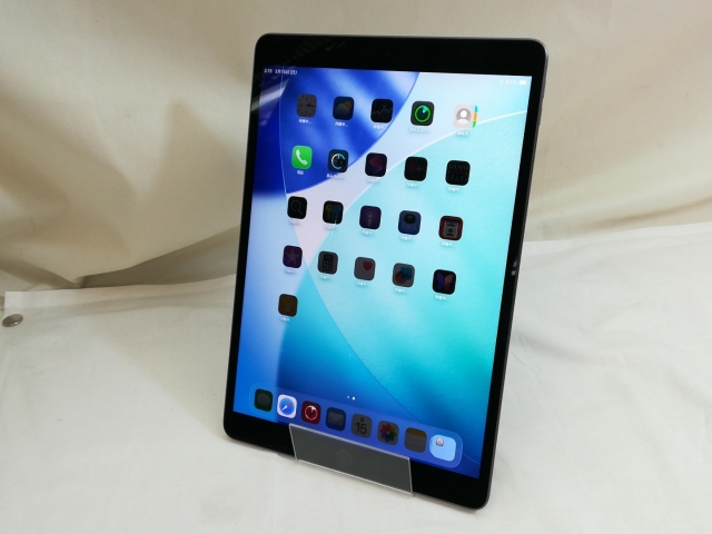 【中古】Apple 【Wi-Fi】 iPad Air（第3世代/2019） 256GB スペースグレイ MUUQ2J/A【川崎】保証期間１ヶ月【ランクB】_1