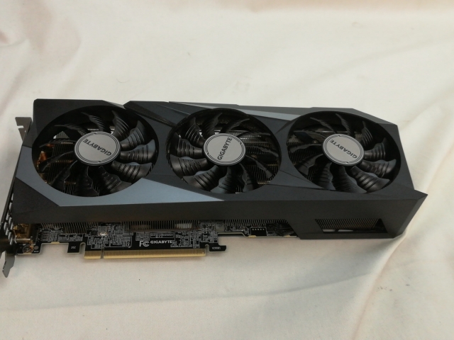 GIGABYTE GEFORCE RTX3070 OC-8GD 整備品 GIGABYTE GEFORCE RTX3070 OC-8GD 整備品 GIGABYTE GEFORCE